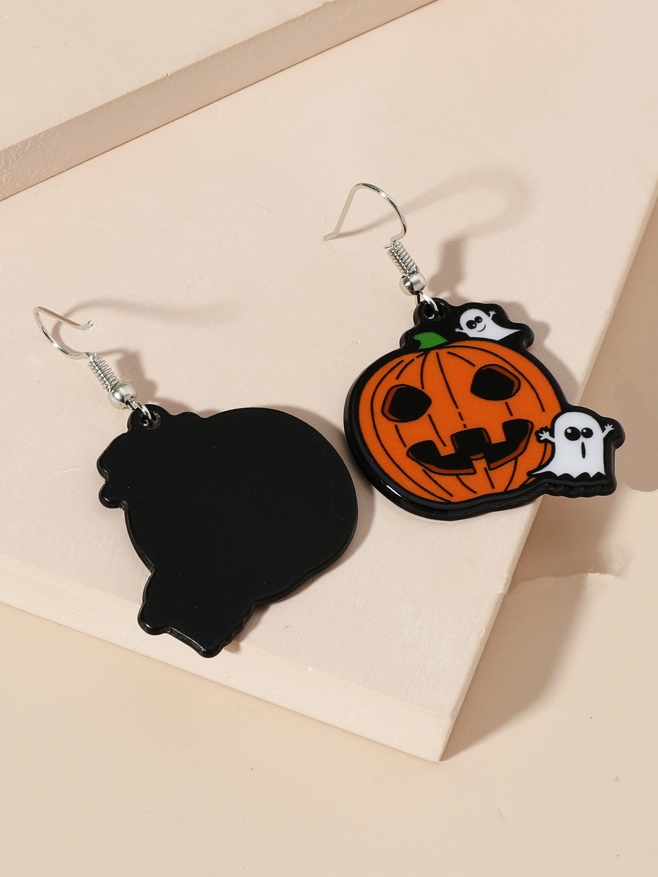 Acrylic New Halloween Collection Earrings  (Minimo de Compra 2) MYA-QiS048