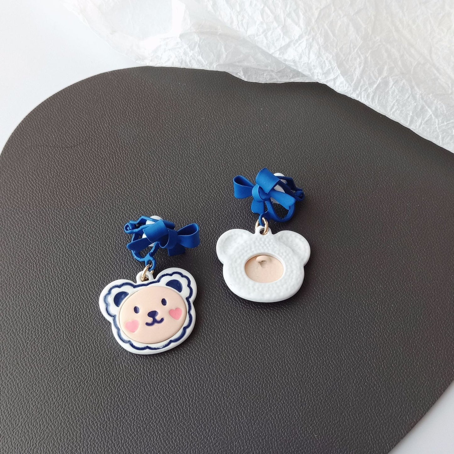 Alloy blue bow ear clip (Minimo de Compra 2) MIC-KaiT003