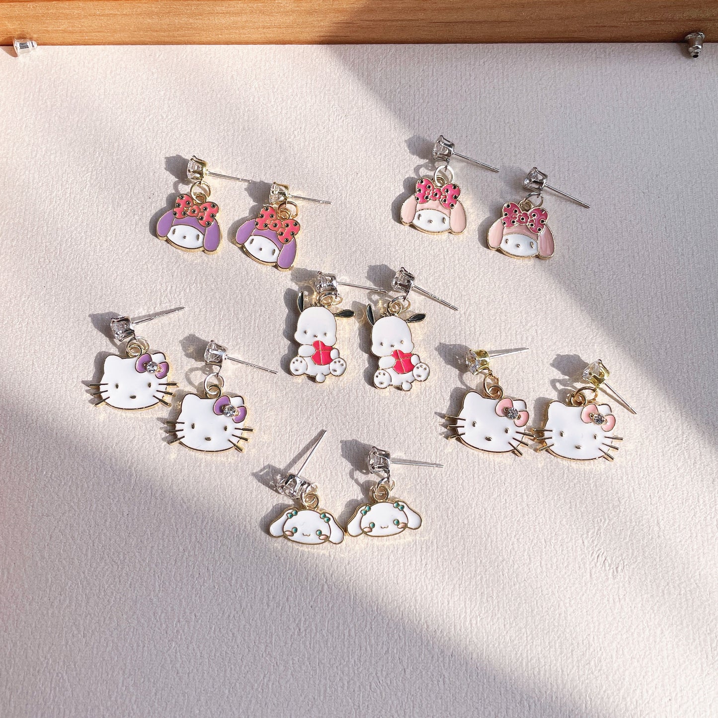 Alloy Sweet Personalized Cartoon Earrings YiJ030