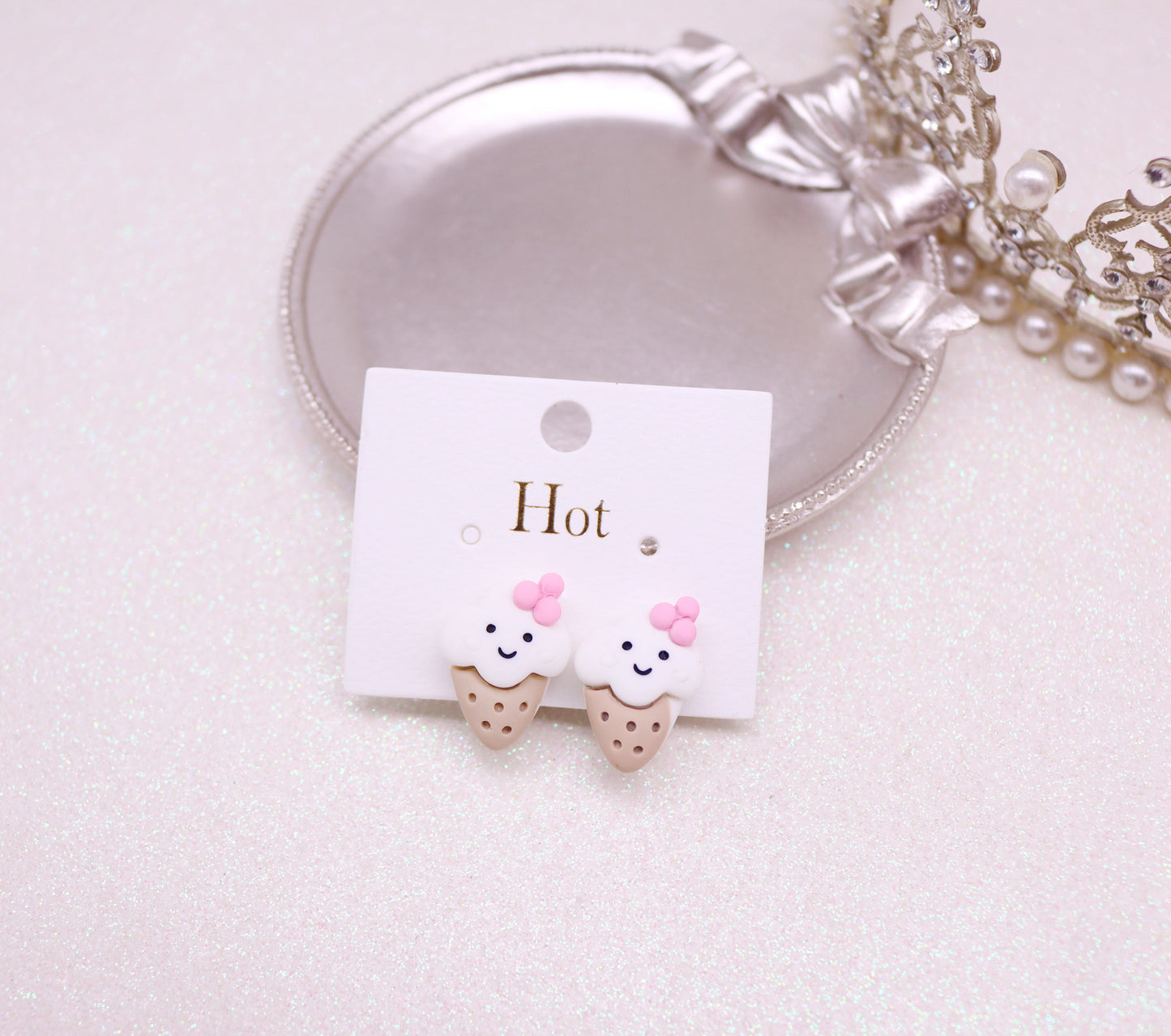 Resin cartoon character ear clip (Mimimo de compra 2) MYA-MuM008