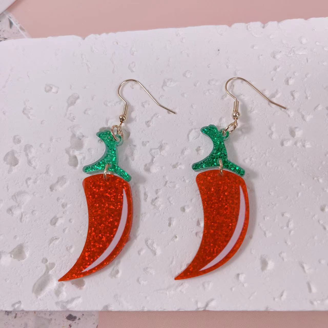 Acrylic simulated red chili earrings (Minimo de compra 2) MYA-AnD014