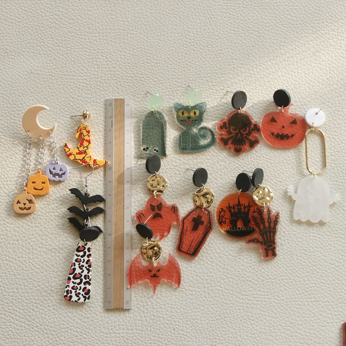 Acrylic exaggerated Halloween earrings MIC-OuY017