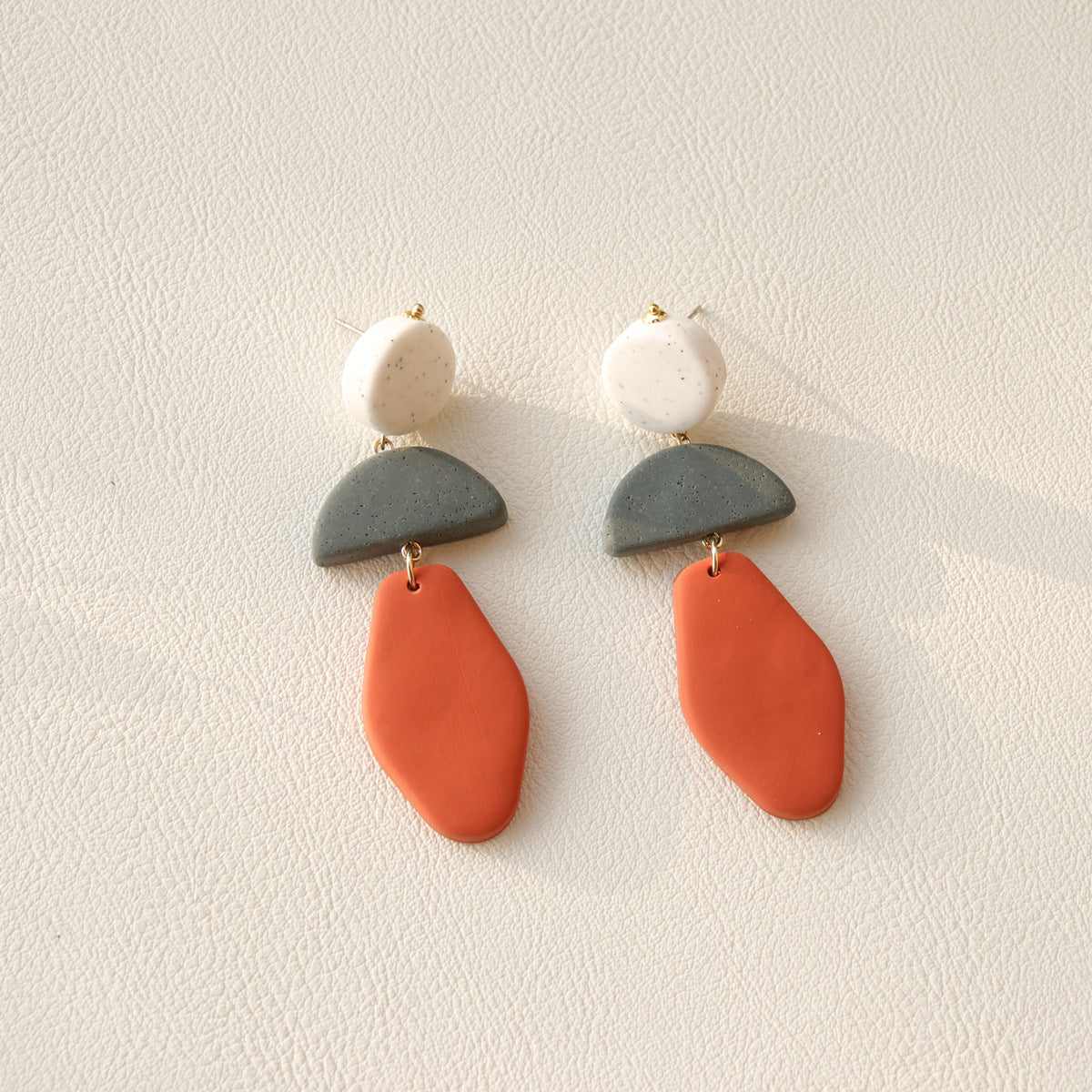 Acrylic resin clay hand made earrings MIC-OuY002