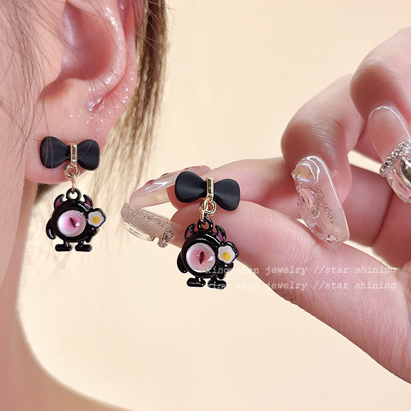 Alloy Strange Eyes Cute and Fun Little Monster Earrings MIC-XingS020