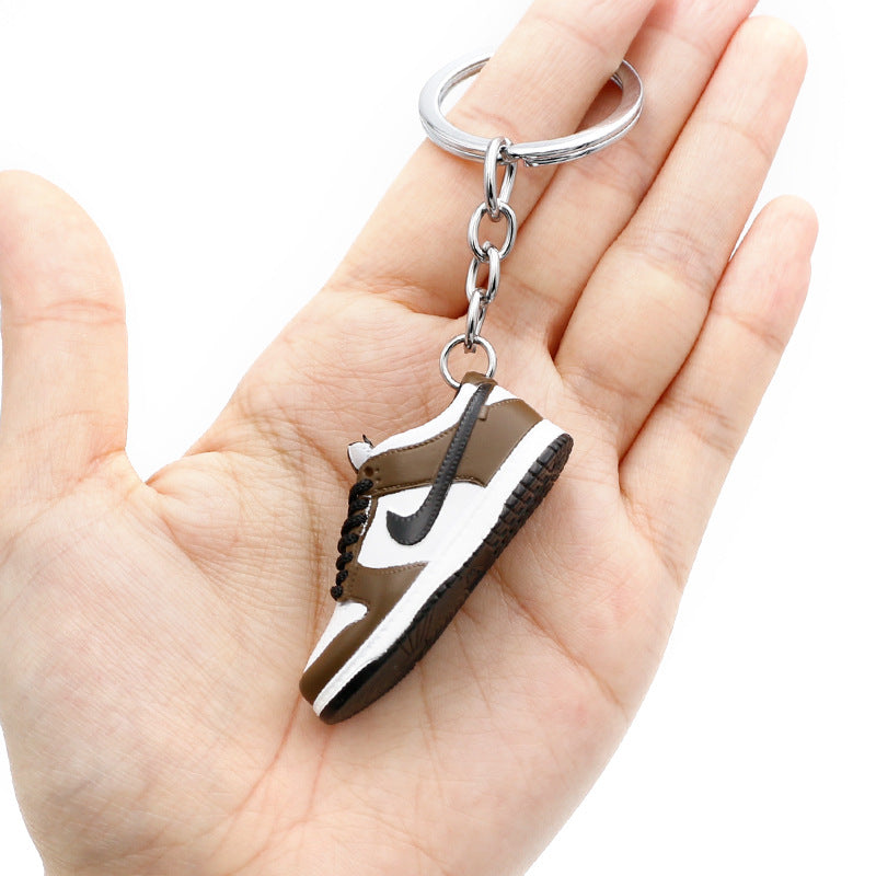 plastic trend skateboard shoes keychain (M) MIC-QLP003