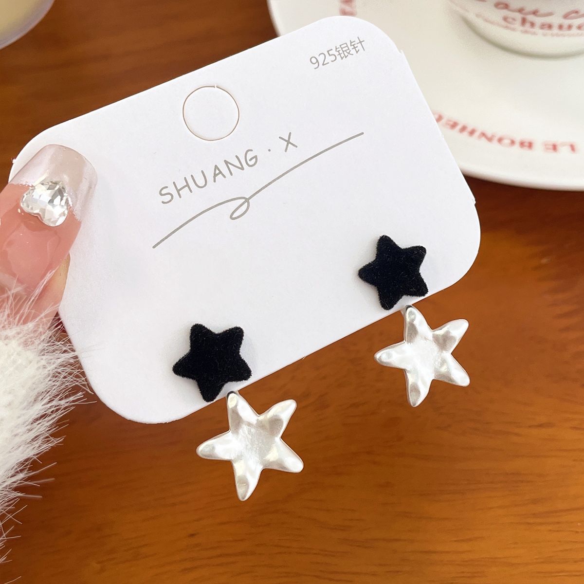 Acrylic flocked five pointed star earrings (Minimo de Compra 2) MIC-ShuangX025