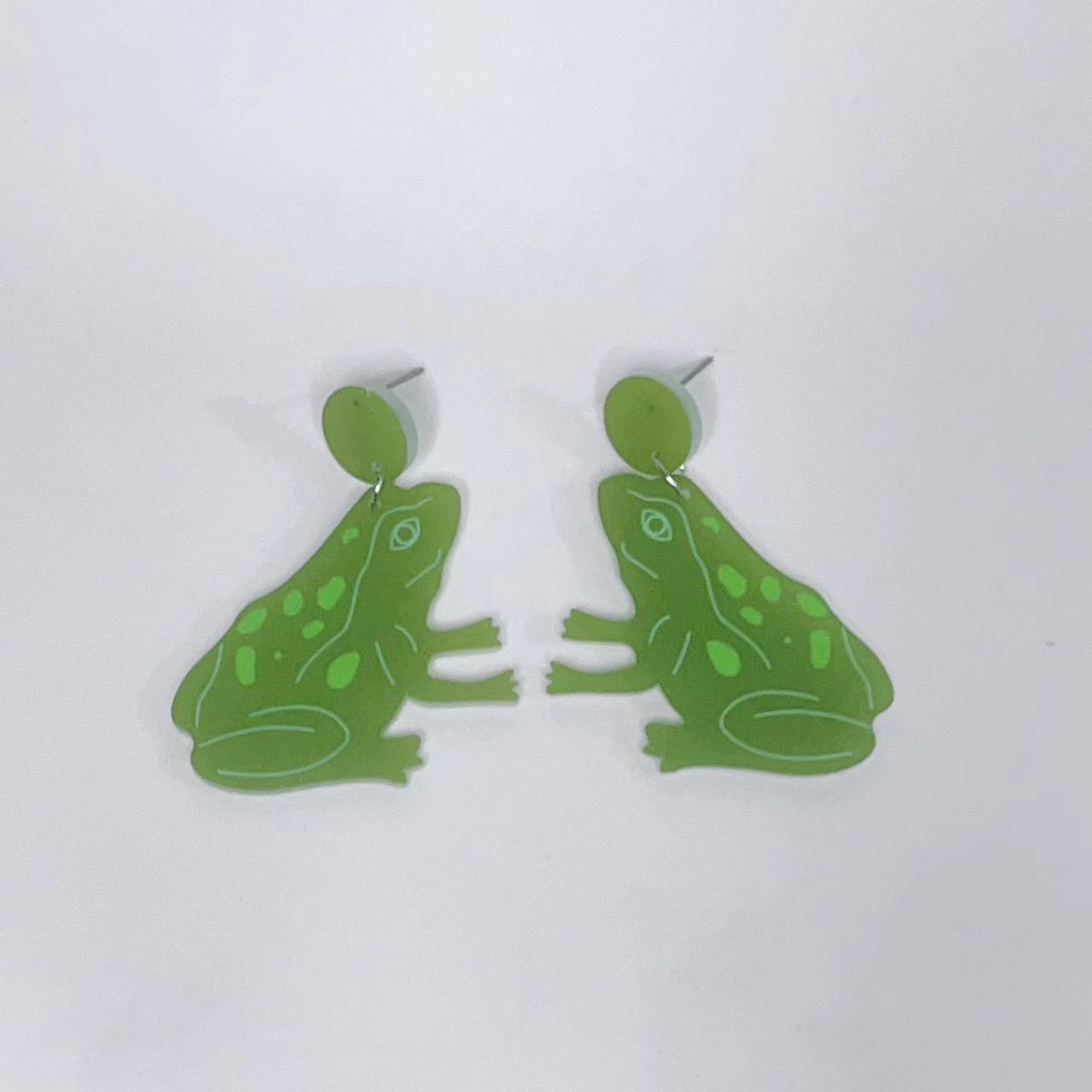 Acrylic Crocodile Frog Earrings (Minimo de Compra 2) MYA-JiuT016