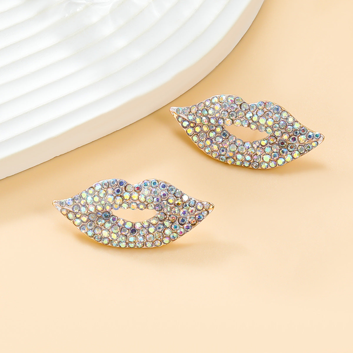 Alloy full diamond lip earrings MIC-JiuL015