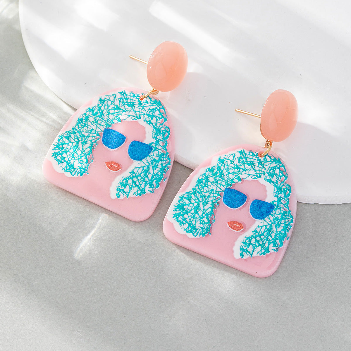 Acrylic character image earrings (Minimo de Compra 2) MIC-BeiQ009