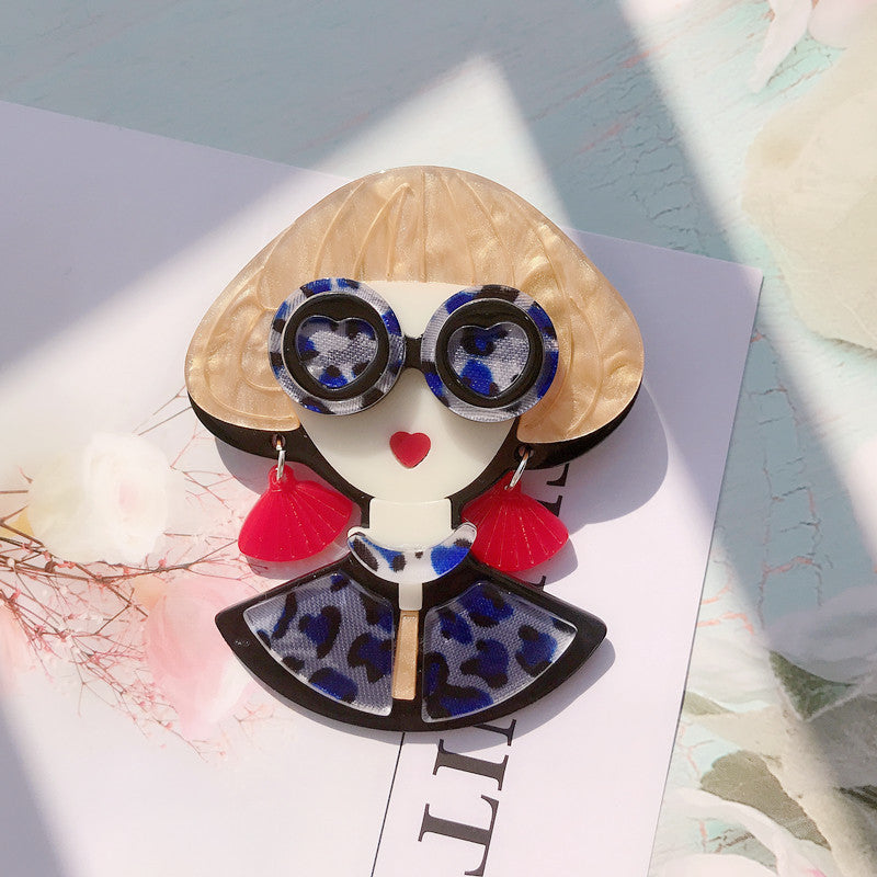 Acrylic Glasses Girl Cute Brooch Minimo de compra≥2 MIC-BenD0011