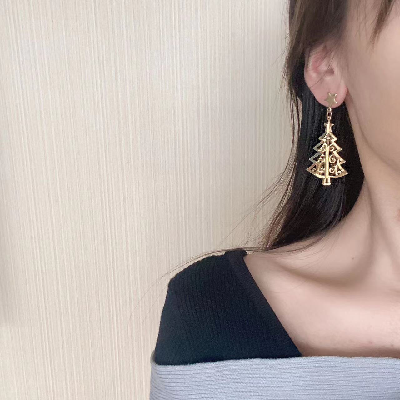 Alloy 3D Christmas Tree EarringsC