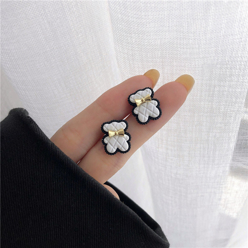 Resin cute little bear earrings (Minimo de Compra 2) MIC-XiM040