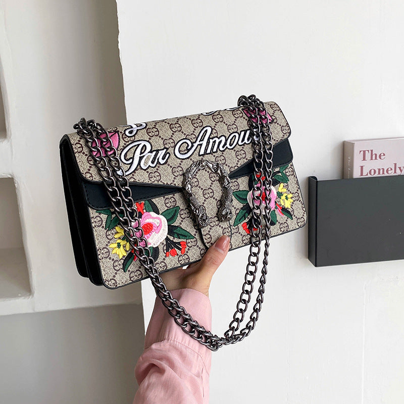 Pu Leather Embroidered Chain Shoulder Bag MIC-FuB003