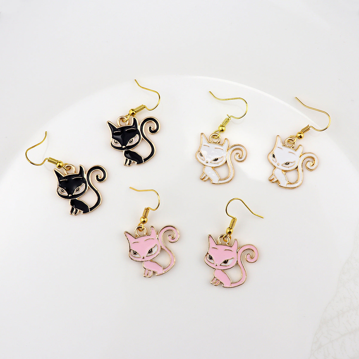 Acrylic animal kitten earrings MIC-NiQ038