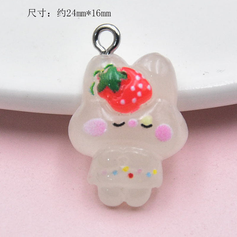 Resin cute cartoon strawberry accessories MIC-ZhiB010