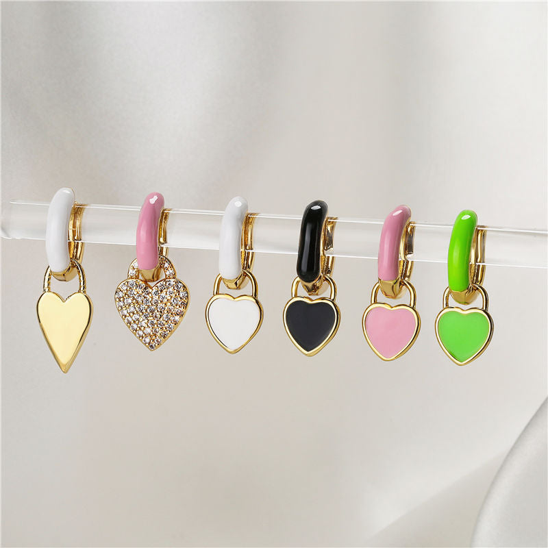 Alloy heart studded with diamond earrings (Minimo de Compra 2) MIC-JuC034