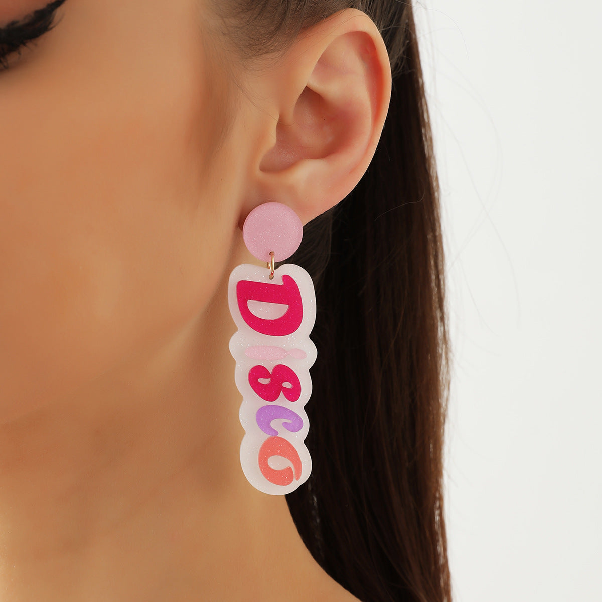 Acrylic Letter Earrings (Minimo de Compra 5) MYA-DaiW011