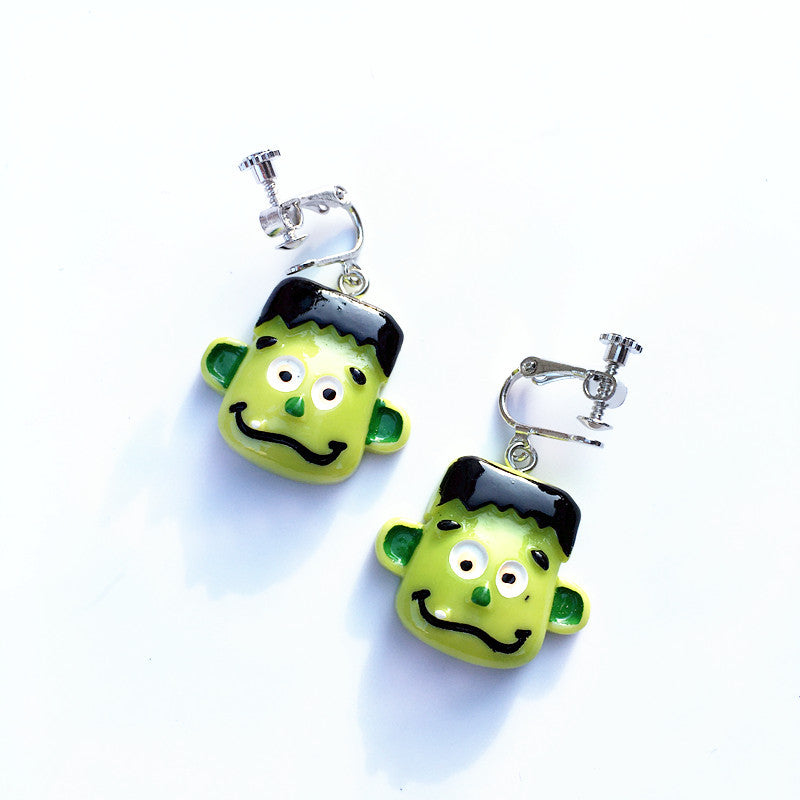 Acrylic funny Halloween earrings MIC-ChouT002