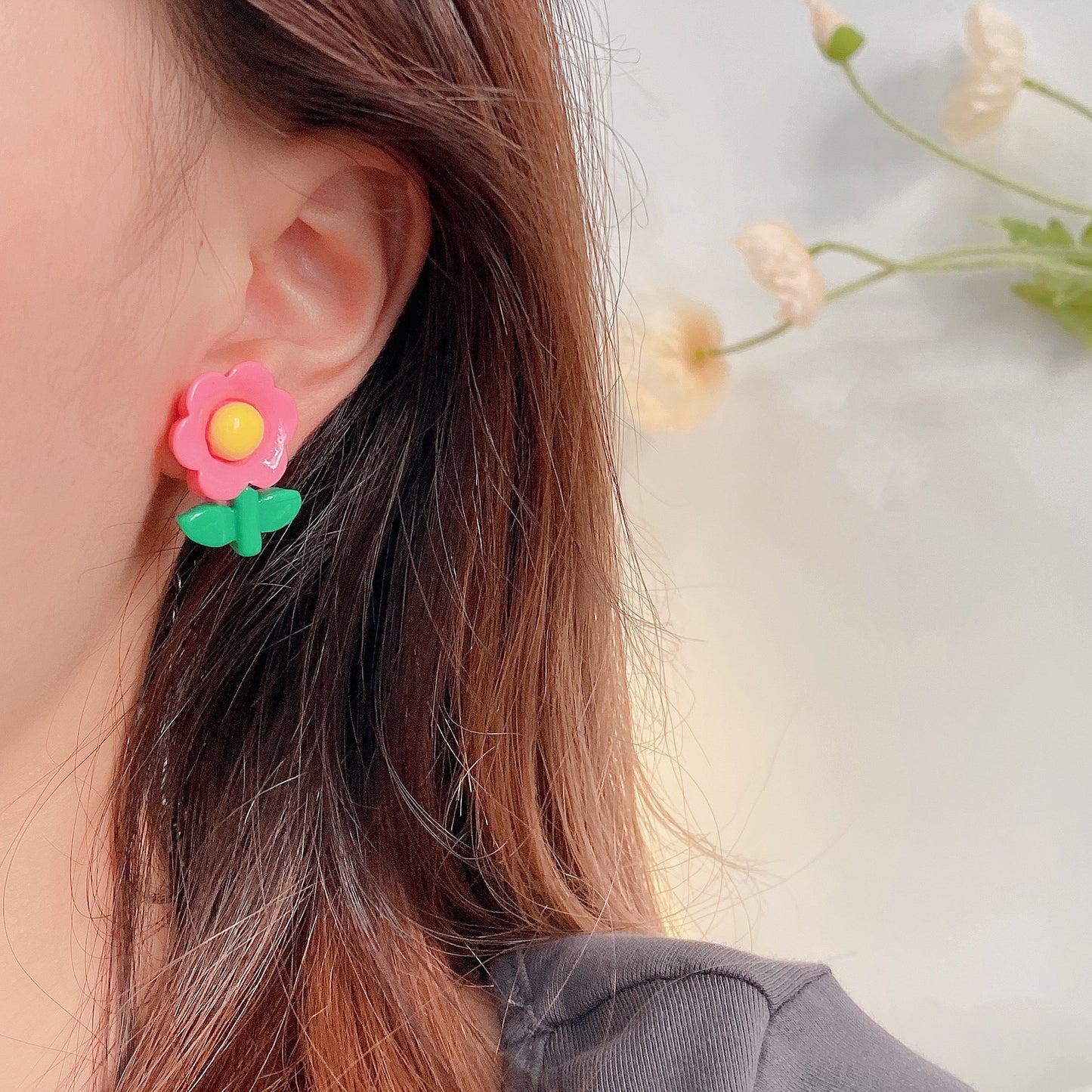 Acrylic Cute Flower Earrings (Minimo de Compra 2) MYA-ShuangX030