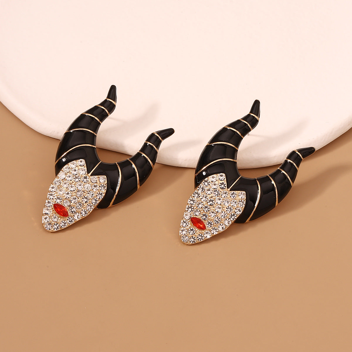 Alloy Sleeping Curse Witch Earrings MIC-YueL022