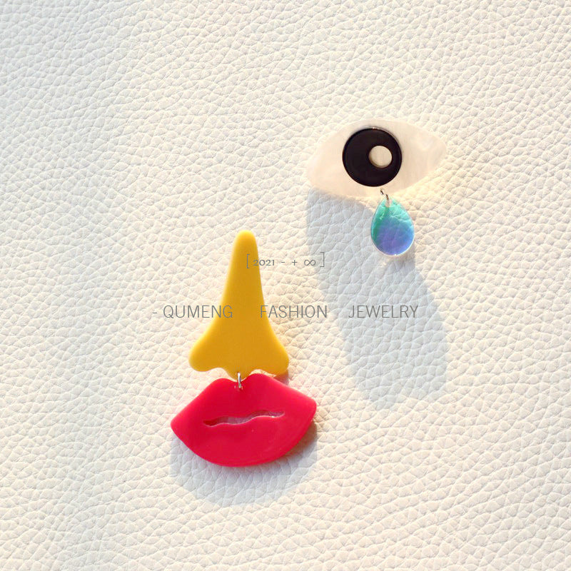 Acrylic Asymmetrical Face Earrings （Minimo de compra 2） MIC-OuG017