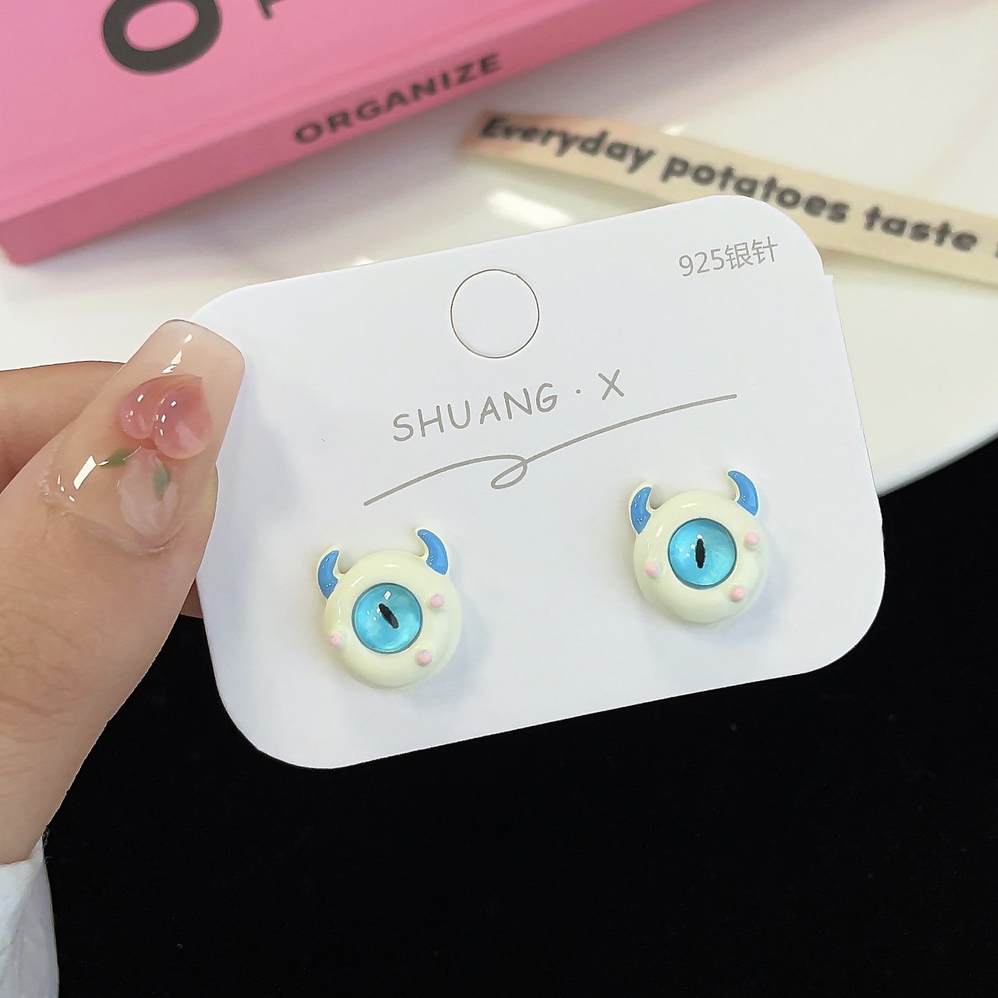 Alloy Big Eye Small Monster Earrings (Minimo de Compra 2) MIC-ShuangX010