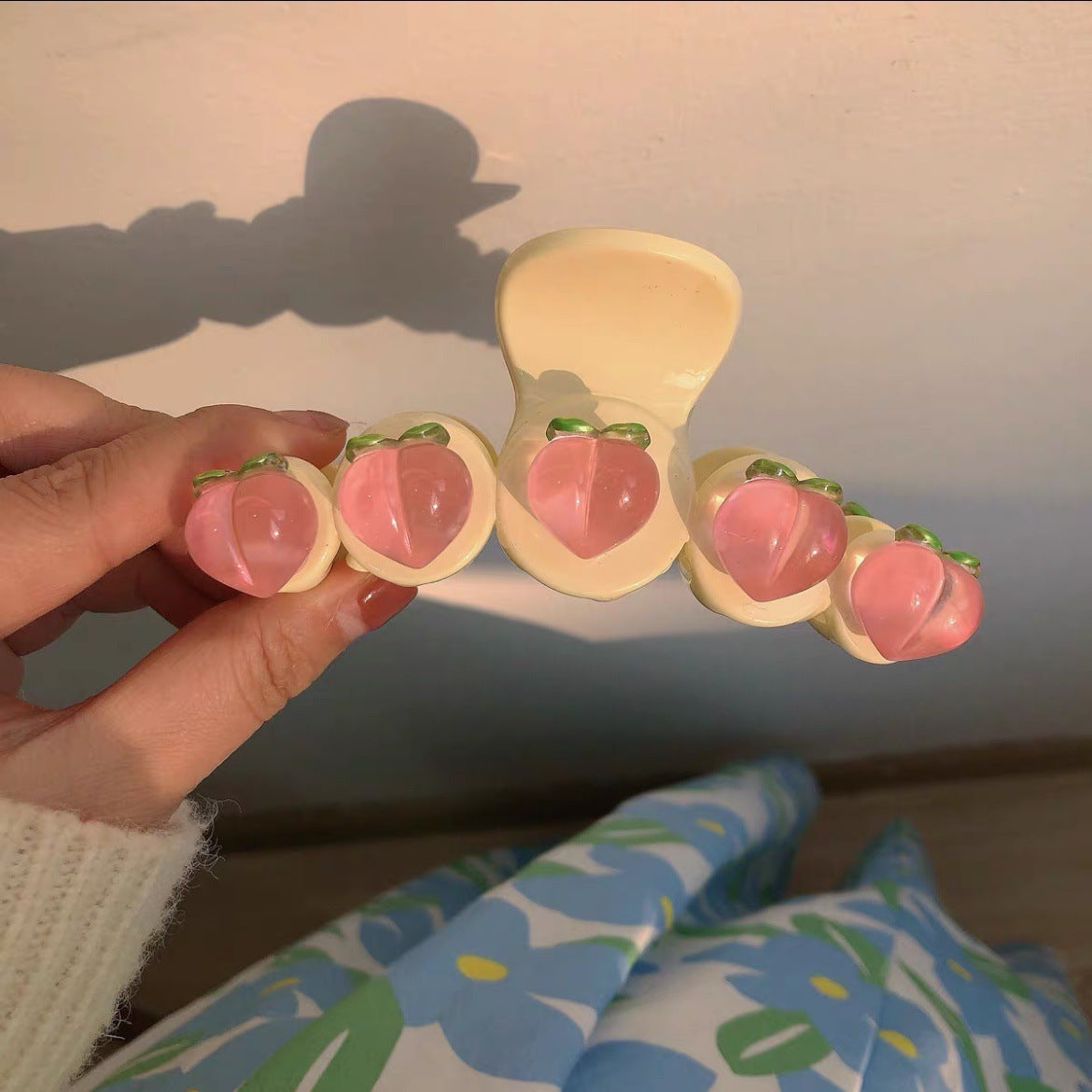 Peach grab clip US-YiJ005