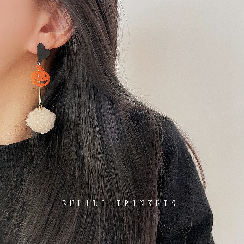 Alloy Pumpkin Plush Ball Earrings MIC-BeiL035