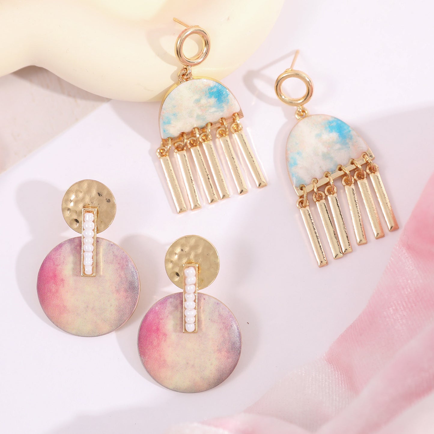 Alloy Circle Personalized Oil Painting Earrings MYA-ZhongY003