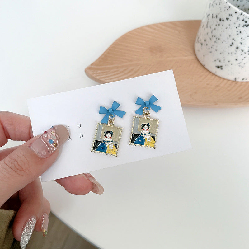 Alloy Oil Painting Style Little Girl Earrings (Minimo de compra 2) MIC-FuZ016