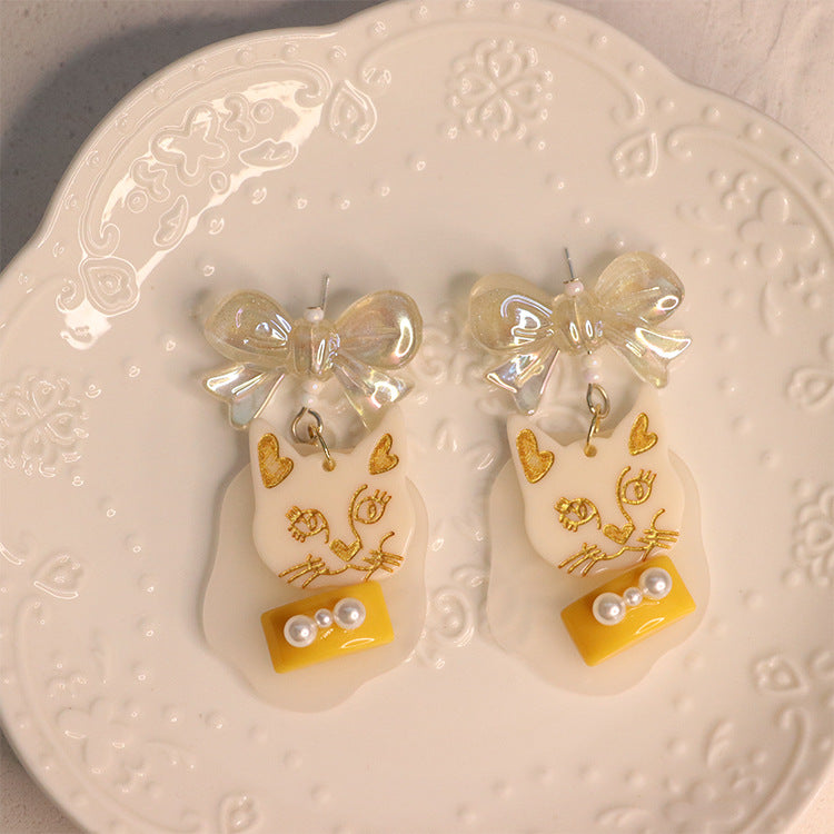 Acrylic Yellow Cat Earrings MIC-QingJ027