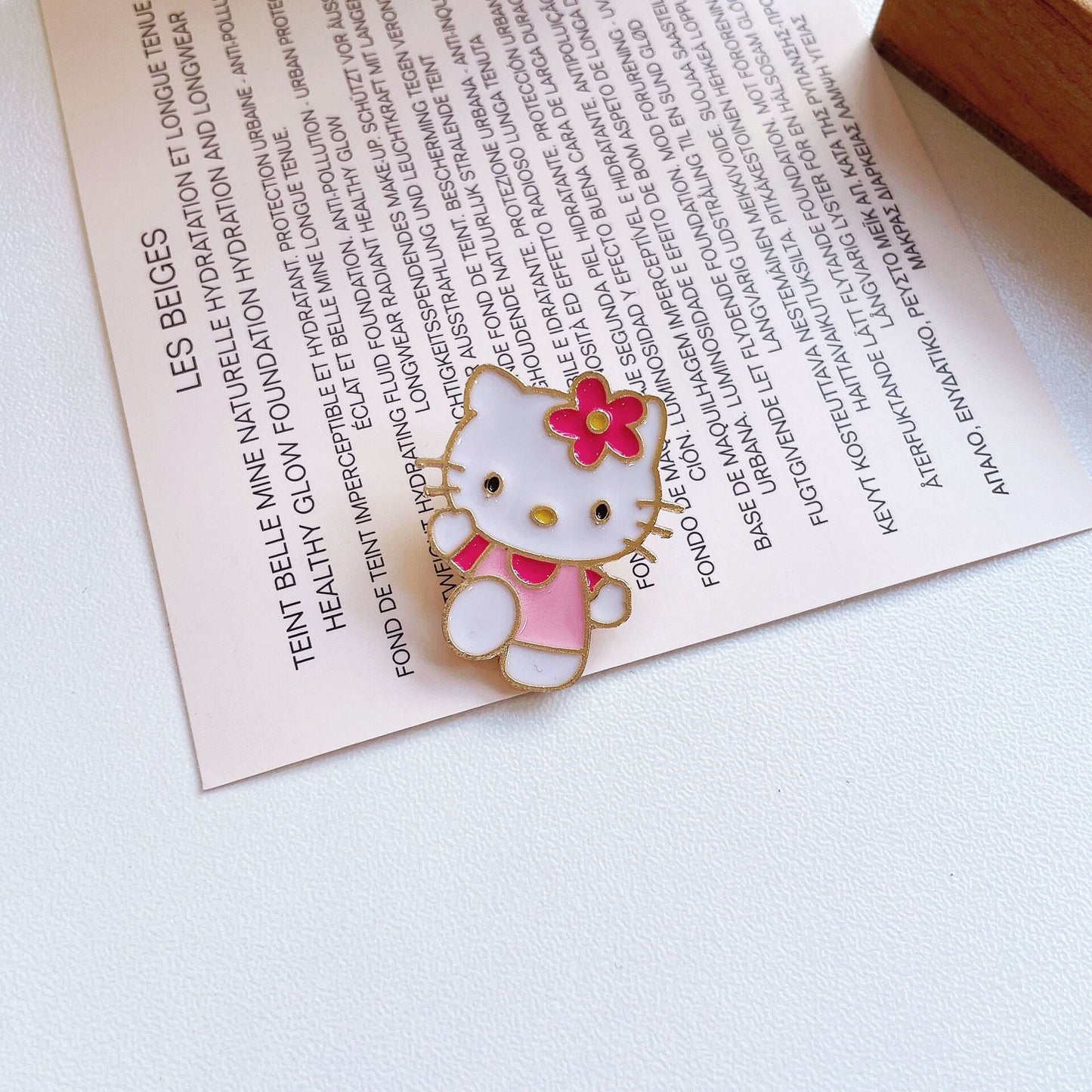 Alloy cute anime character brooch MIC-KaL030