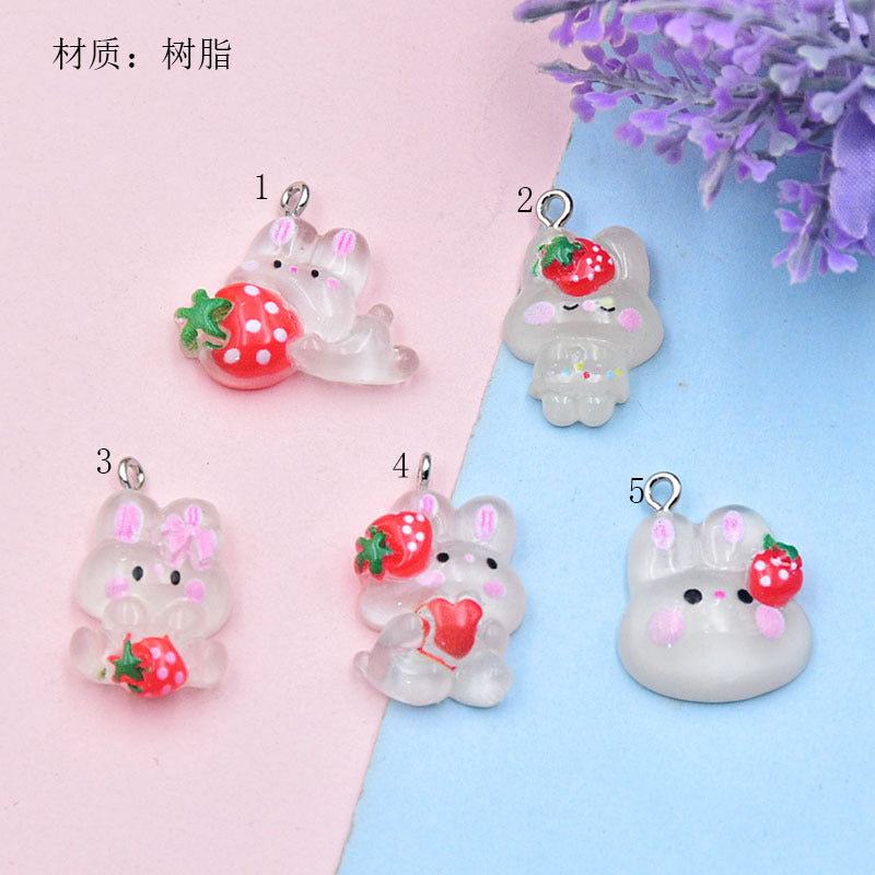 Resin cute cartoon strawberry accessories MIC-ZhiB010