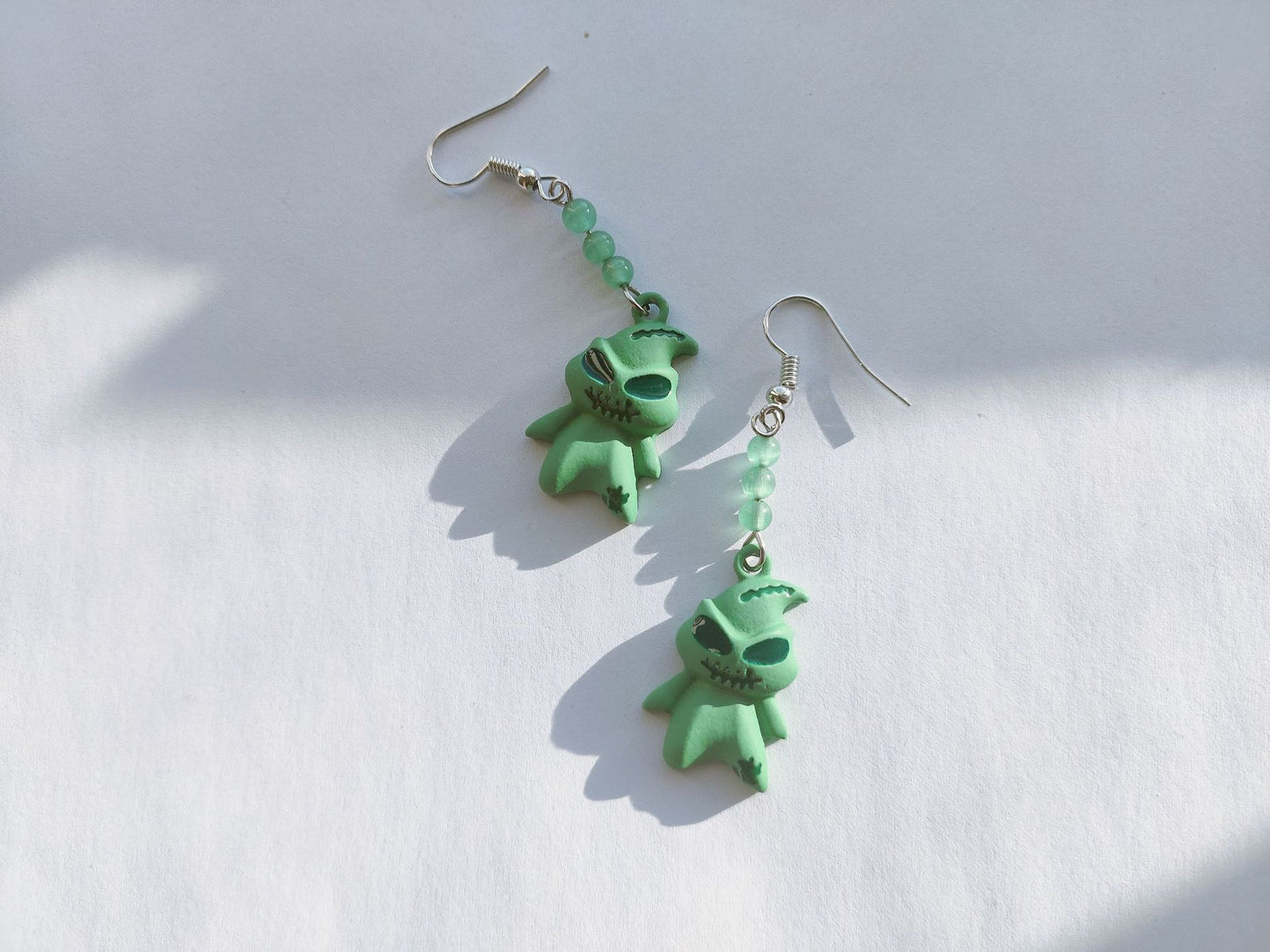 Alloy Halloween Little Ghost Earrings MIC-LSY037