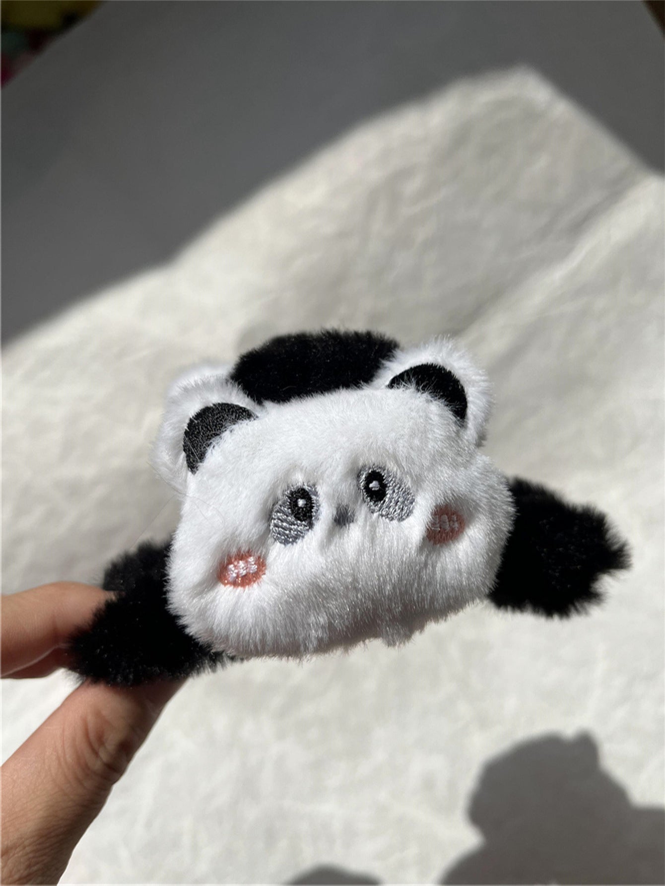 Plush cartoon hair clip MIC-LiaoW005