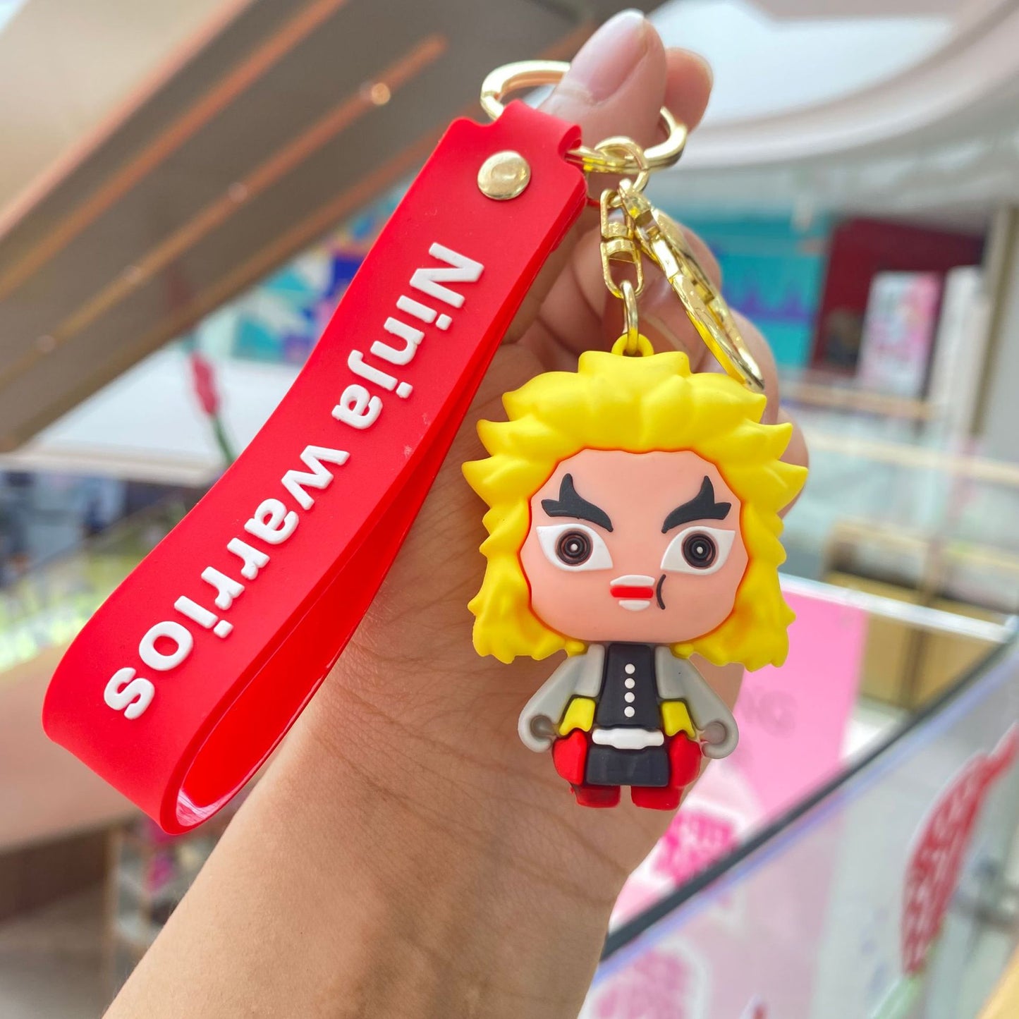 PVC cute cartoon assassin keychain (Minimo de Compra 2) MIC-PengY005