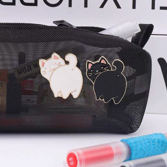 Alloy cute black and white kitten brooch MIC-KaL025