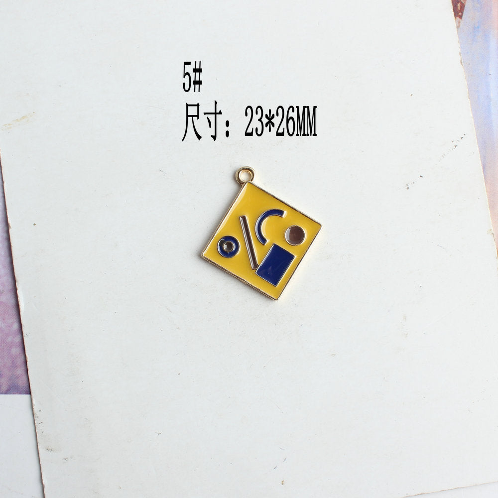 Alloy cartoon game character pendant (Minimo de Compra 10) MIC-XiaoL008