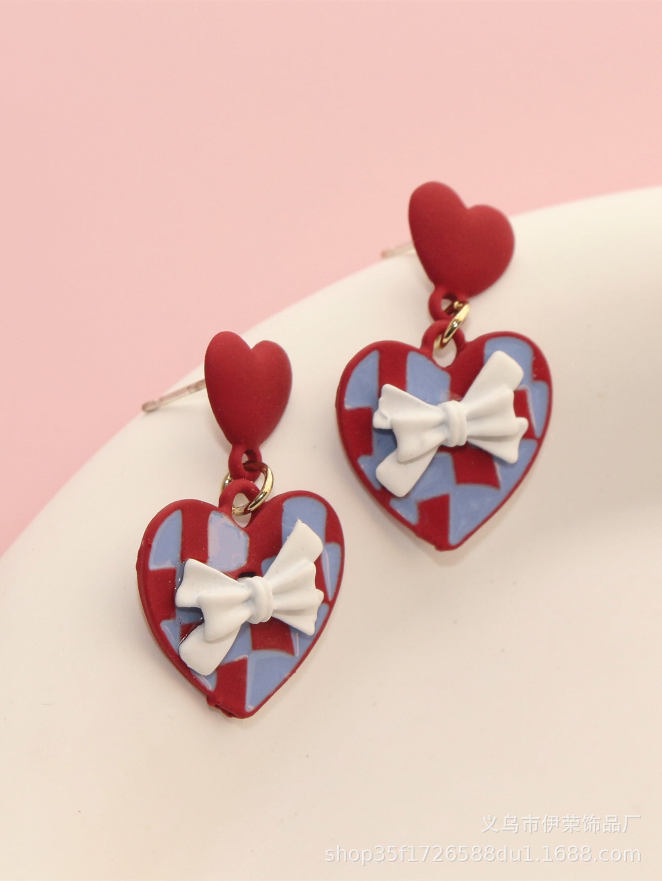 Resin Red Heart Earrings (Minimo de Compra 2) MIC-YiR004