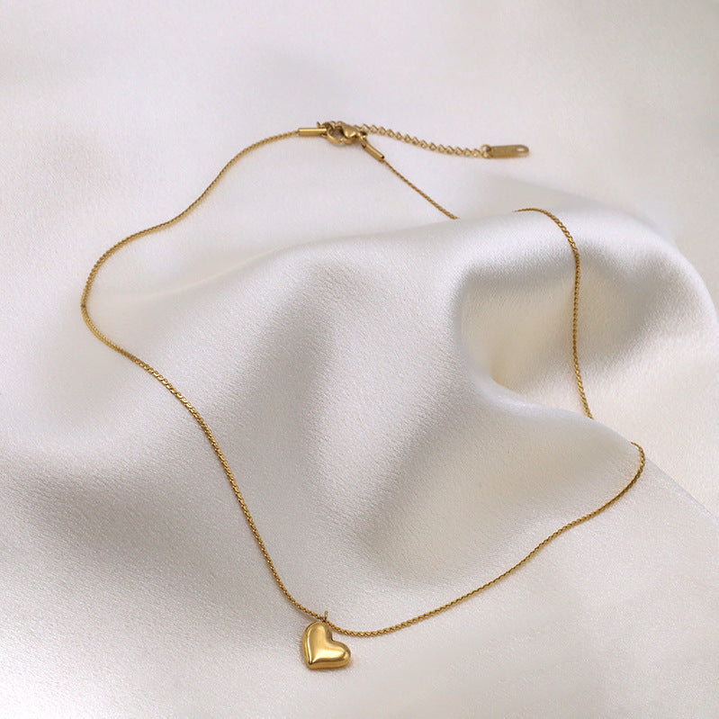 Stainless steel gold-plated heart-shaped peach heart necklace MYA-XuanJ044