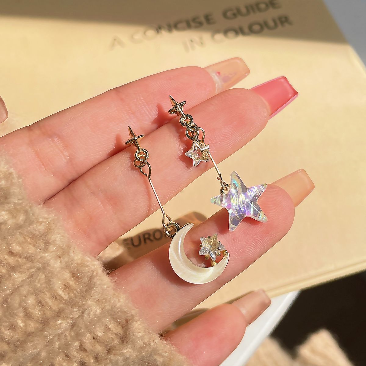 Acrylic Colorful Star Moon Earrings (Minimo de Compra 2) MYA-ShuangX027