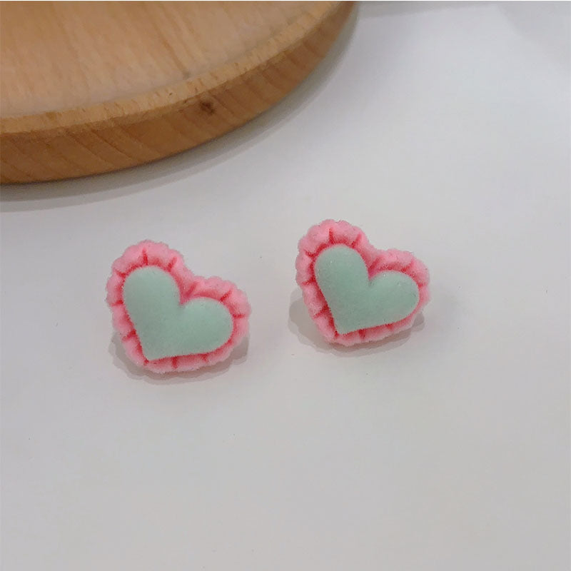 Flocking New Love Earrings (Minimo de Compra 2) MIC-XinX004