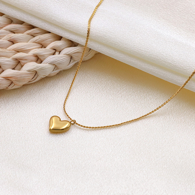 Stainless steel gold-plated heart-shaped peach heart necklace MYA-XuanJ044