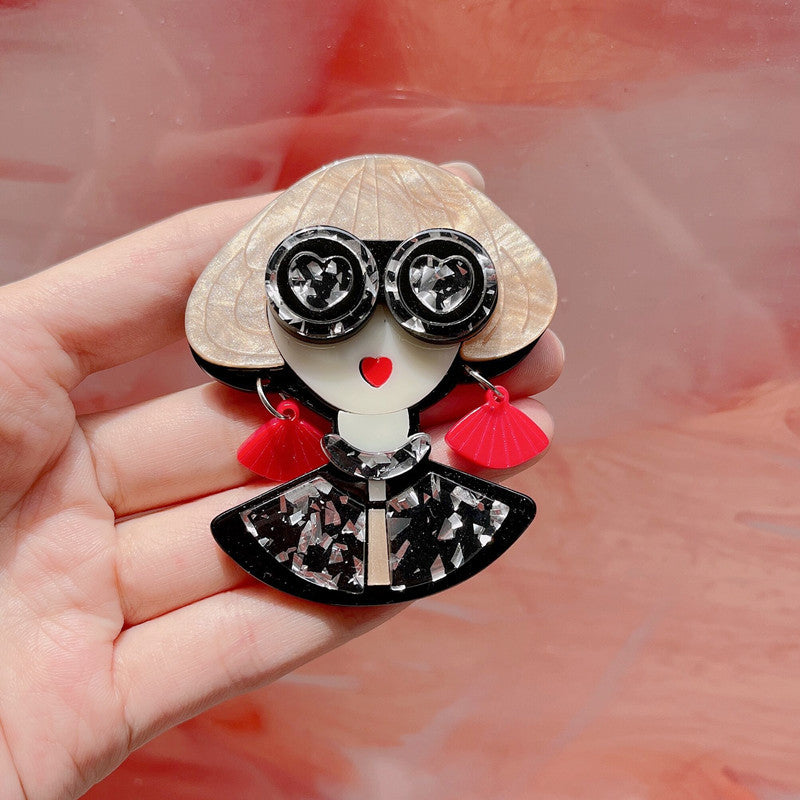 Acrylic Glasses Girl Cute Brooch Minimo de compra≥2 MIC-BenD0011