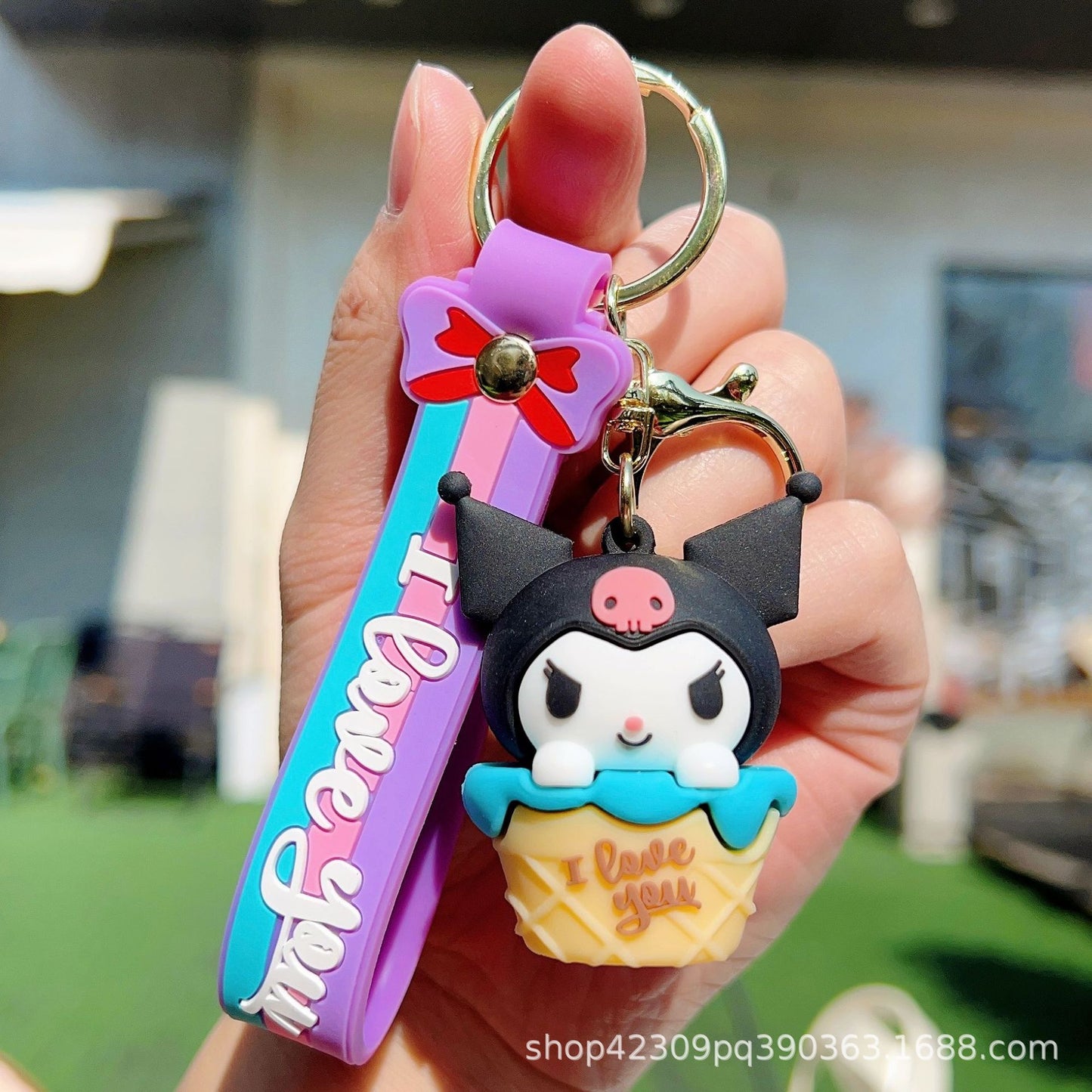 PVC cute cartoon cone keychain (Minimo de compra 2) MYA-WenC006