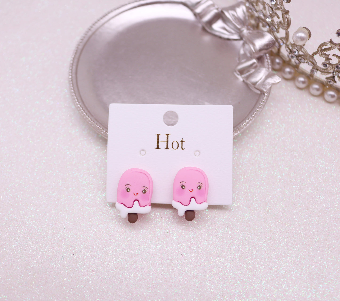 Resin cartoon character ear clip (Mimimo de compra 2) MYA-MuM008