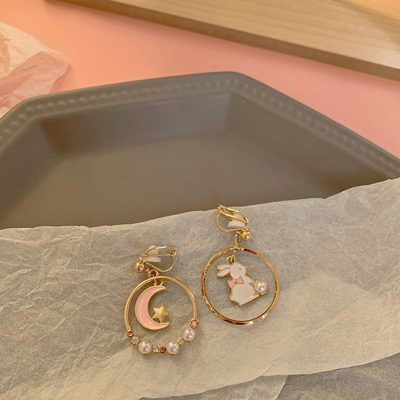 Resin Dropped Oil Moon Earrings (Minimo de compra 2) MIC-TQL017