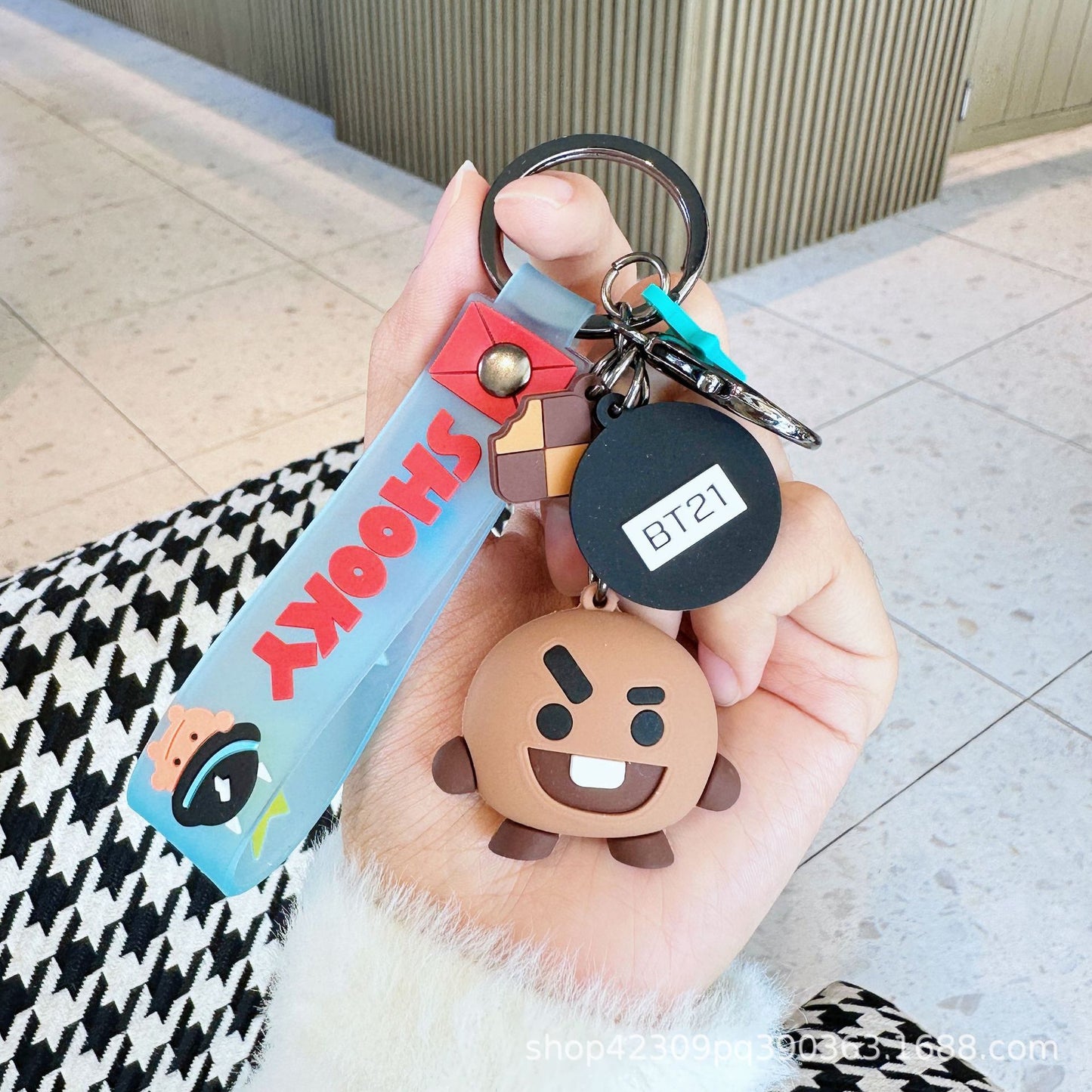 PVC cute bulletproof youth keychain (Minimo de compra 2) MYA-WenC007