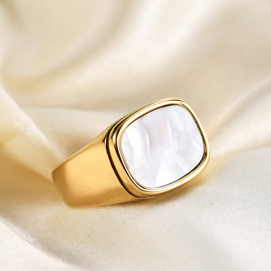 Rings Stainless Steel Gold and White Shell Square Zhongj034