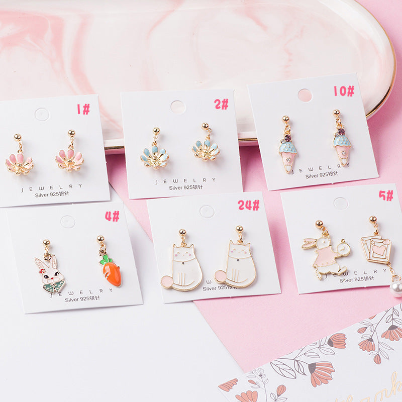 Asymmetric cartoon alloy earrings (Minimo de Compra 3) MIC-HongC019